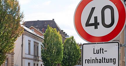 Was wird aus Tempo 40 in der Heilbronner Innenstadt? Geht es nach der CDU, soll auf Hauptstrecken wieder Tempo 50 eingeführt werden.
Foto: Archiv/Berger