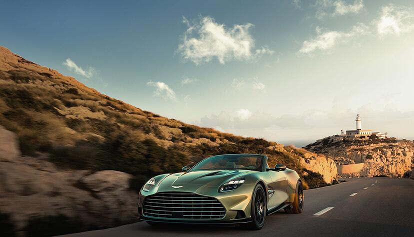Coup&eacute; mit 835 PS: Aston Martin macht den Vanquish Volante zum aktuell st&auml;rksten Frontmotor-Sportwagen der Welt.