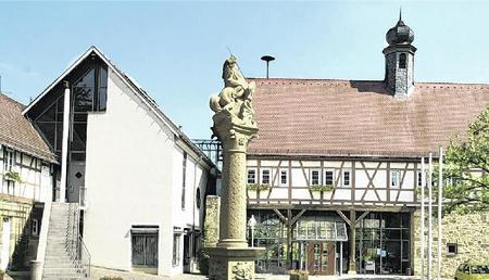 Erlenbach ist ein gemütlicher Wohnort mit guter Infrastruktur. Erlenbach ist ein gemütlicher Wohnort mit guter Infrastruktur.