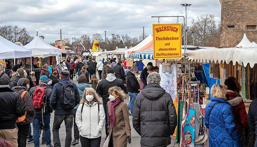 Zuletzt fand der Heilbronner Pferdemarkt wegen Corona auf der Theresienwiese statt. Ende Februar geht er wieder im Bereich Harmonie/Karlstraße/Friedensplatz über die Runden.