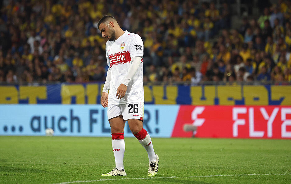 Deniz Undav: War wie gewohnt überall auf dem Platz zu finden, aber blieb dennoch blass. Einige Fehlpässe, teilweise langsamer Spielaufbau. Note: 4
