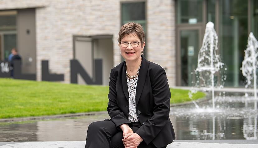 Nicola Marsden ist Professorin für Sozioinformatik an der Hochschule Heilbronn. Als stellvertretende Vorsitzende des Kompetenzzentrums Technik-Diversity-Chancengleichheit beschäftigt sie sich unter anderem mit Fragen der Geschlechtergerechtigkeit in der IT. Nicola Marsden ist Professorin für Sozioinformatik an der Hochschule Heilbronn. Als stellvertretende Vorsitzende des Kompetenzzentrums Technik-Diversity-Chancengleichheit beschäftigt sie sich unter anderem mit Fragen der Geschlechtergerechtigkeit in der IT.