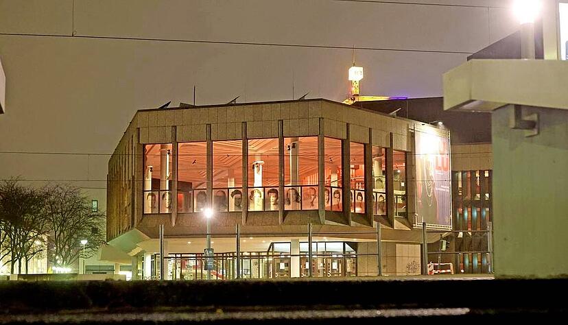 Mit Corona ist die Zahl der Abonnenten zur&uuml;ckgegangen. Nach einer Imagekampagne z&auml;hlt das Theater zum Jahresende 2023 rund 5280 Abonnenten.
Foto: Archiv/Seidel