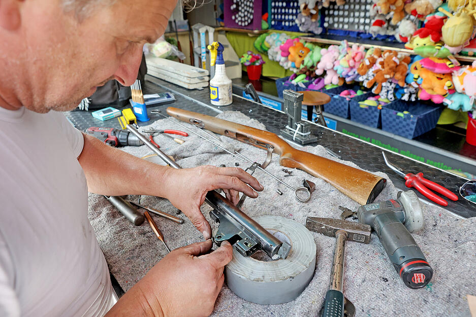 Aufbau Volksfest Heilbronn