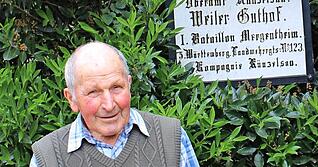 Kurt Bühler heute am Sammelpunkt eines Bataillons im ersten Weltkrieg.