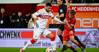 Deniz Undav rettet dem VfB Stuttgart in einem wilden Spiel in Heidenheim den Punkt.