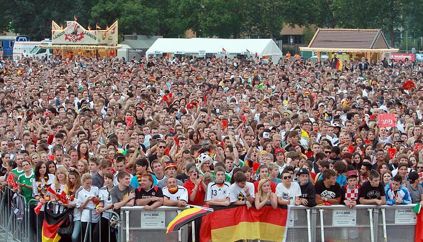 Ein Bild von 2012: Damals gehörte Heilbronn noch zu den größten Fanfesten im Ländle. Ein Bild von 2012: Damals gehörte Heilbronn noch zu den größten Fanfesten im Ländle.