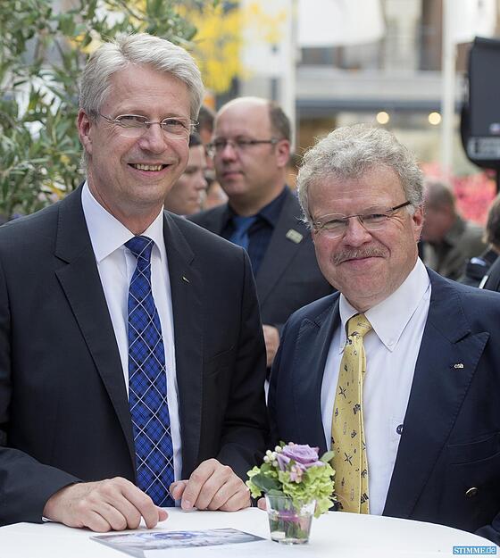 Die Astronauten Thomas Reiter und Reinhold Ewald (rechts).