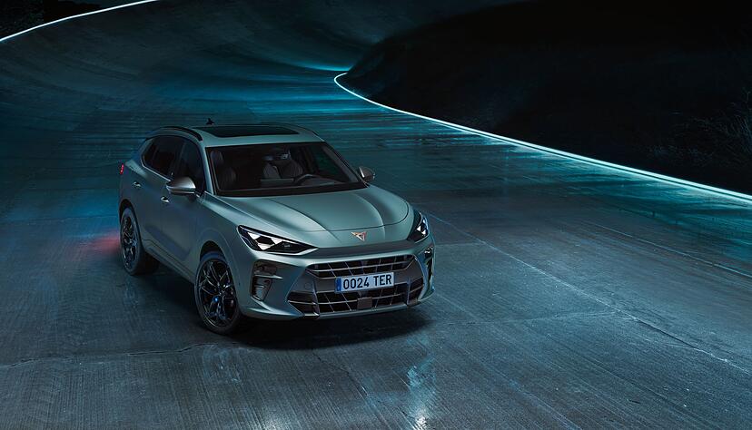 Cupra hat das neue SUV Terramar angek&uuml;ndigt, das technisch eng mit dem VW Tiguan verwandt ist.