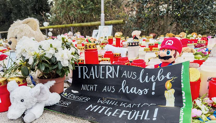 Ermahnungen in der N&auml;he des Tatorts des t&ouml;dlichen Messerangriffs von Aschaffenburg: &laquo;Weniger Wahlkampf, mehr Mitgef&uuml;hl!&raquo;