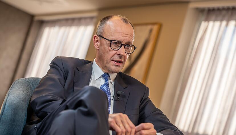 Kanzler Friedrich Merz (CDU) &auml;u&szlig;ert sich nach dem G20-Gipfel im s&uuml;dafrikanischen Johannesburg in verschiedenen Interviews auch zu den Verhandlungen &uuml;ber den 28-Punkte-Plan der USA f&uuml;r einen Frieden in der Ukraine.