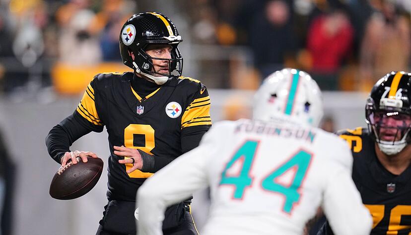 Nur vier Pässe verfehlten das Ziel: Rodgers (links) hatte einen guten Abend. Nur vier Pässe verfehlten das Ziel: Rodgers (links) hatte einen guten Abend.