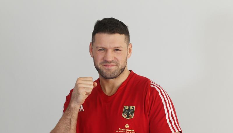 Erik Pfeifer boxt um die Medaillen im Superschwergewicht. Foto: Sebastian Willnow