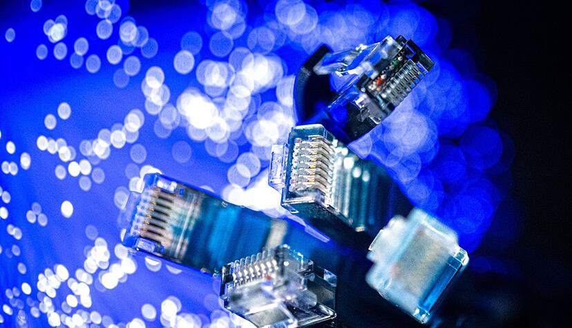 Der Glasfaser-Ausbau in Baden-Württemberg hinkt hinterher. (Symbolbild)