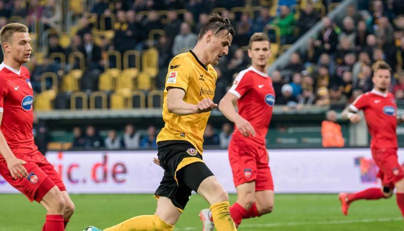 Stefan Kutschke (M) geh&ouml;rte zu den Erfolgsgaranten im Dynamo-Team. Foto: Thomas Eisenhuth