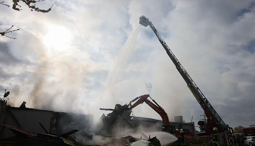 Die Brandursache ist weiter unklar. (Archivbild) Die Brandursache ist weiter unklar. (Archivbild)