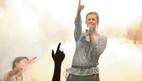 Schlager, nicht nur aus den 70ern, gab es auf zwei Bühnen. Schlager, nicht nur aus den 70ern, gab es auf zwei Bühnen.