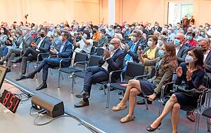 200 Besucher erlebten in der Kreissparkasse Heilbronn den Auftritt von Unions-Kandidat Armin Laschet beim Stimme-Wahlcheck. Foto: Andreas Veigel