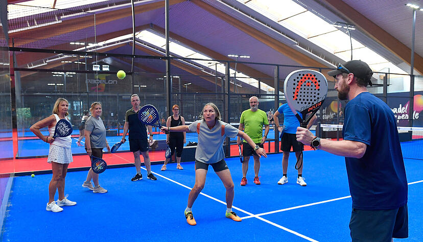 Lesersommer Padel im Sportivo mit der Frauen-Bundestrainerin