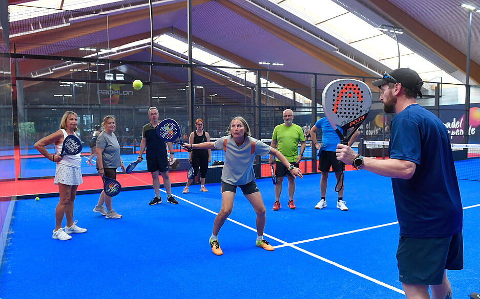 Lesersommer Padel im Sportivo mit der Frauen-Bundestrainerin