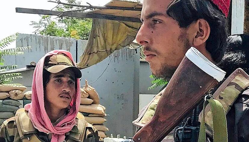 Der Taliban-Nachwuchs ist nicht weniger gef&auml;hrlich als seine Vorg&auml;nger vor 20 Jahren. Das liege auch an ihrer "Steinzeitideologie", die keine Ver&auml;nderung zul&auml;sst, sagt Hasnain Kazim.  
Fotos: dpa, Baschi Bender/SWR