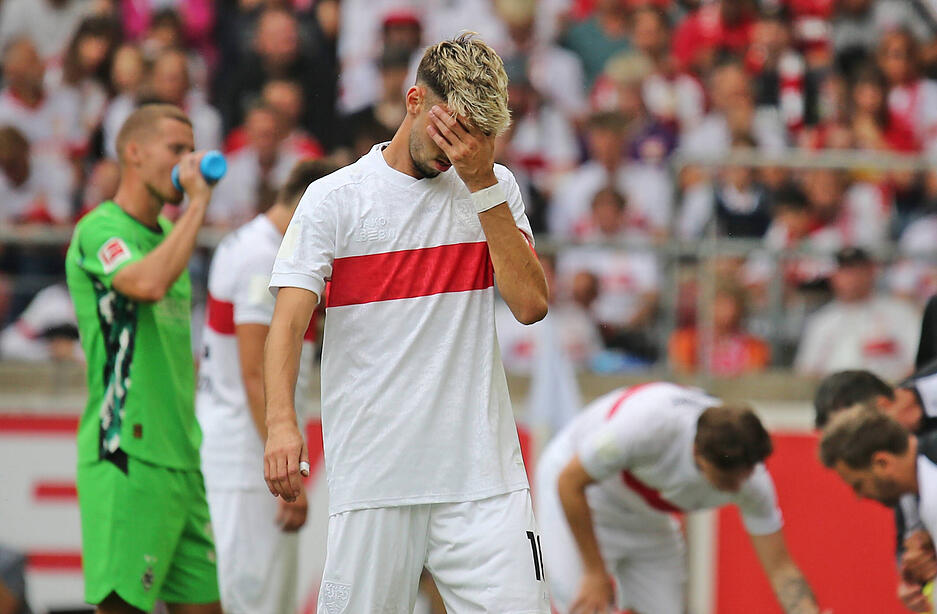 Atakan Karazor: Schwache erste Halbzeit. Etwas besser in der zweiten Hälfte. Der VfB-Kapitän schaffte es allerdings kaum als Bindeglied zwischen Abwehr und Sturm zu agieren. Note: 4