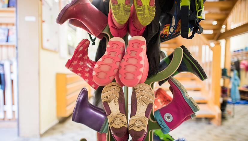 Neben dem Wohnort entscheiden vor allem das Alter der Kinder, der Betreuungsumfang und das Einkommen der Eltern &uuml;ber die H&ouml;he der Geb&uuml;hren.