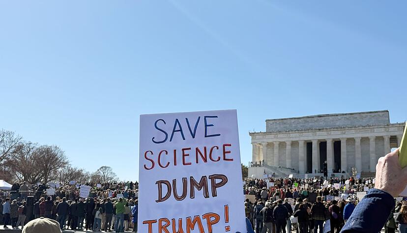 Proteste gegen die Regierung: &laquo;Rettet die Wissenschaft - Weg mit Trump!&raquo;