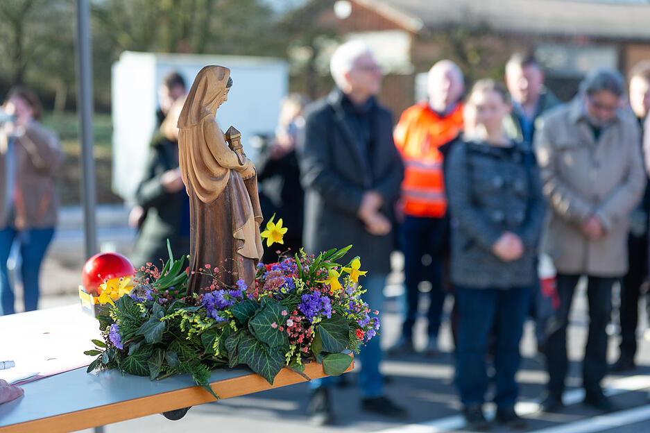 Der modernisierte Schemelsbergtunnel auf der B39 ist nach umfangreicher Sanierung am Donnerstag feierlich eröffnet worden. Der modernisierte Schemelsbergtunnel auf der B39 ist nach umfangreicher Sanierung am Donnerstag feierlich eröffnet worden.
