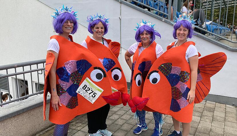 Dieses Viererteam wird verkleidet am Lauf-Event teilnehmen.