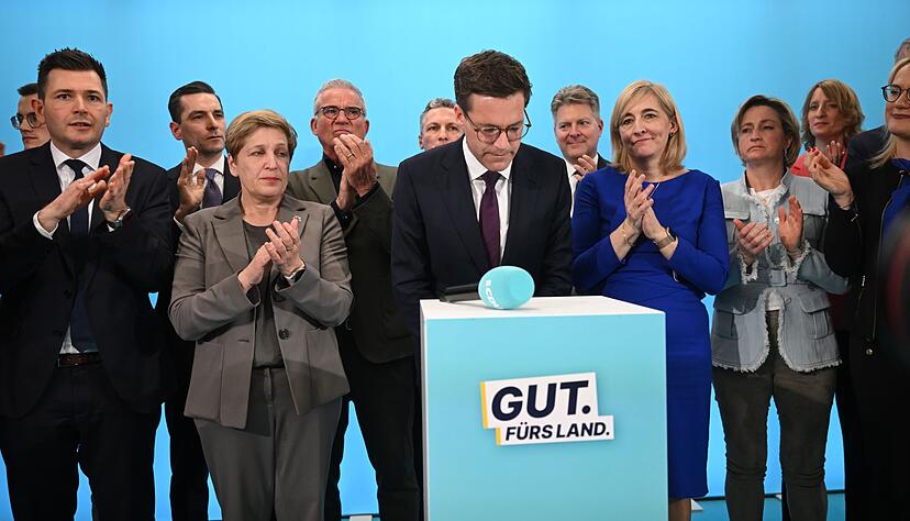 CDU-Landeschef Manuel Hagel konnte sich nicht gegen den Gr&uuml;nen-Spitzenkandidaten Cem &Ouml;zdemir durchsetzen.