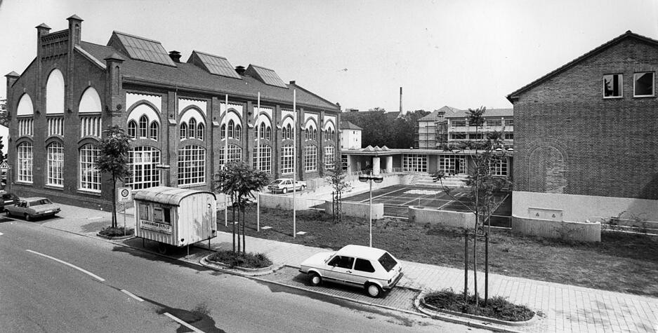 01.06.1989: Das Jugendzentrum im neuen Outfit. 01.06.1989: Das Jugendzentrum im neuen Outfit.
