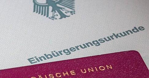 Auch in der Region liegen Hinweise vor, dass bei Einbürgerungen betrogen wurde. Foto: dpa Auch in der Region liegen Hinweise vor, dass bei Einbürgerungen betrogen wurde. Foto: dpa