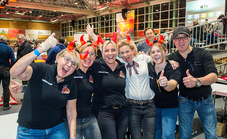 Red Devils im Halbfinale gegen Mainz