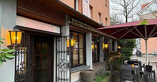 Wo fr&uuml;her das Hans im Gl&uuml;ck am G&ouml;tzenturm war, ist jetzt das Roia. Am Mittwochabend startete der Probebetrieb mit einem Soft Opening.