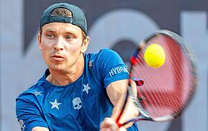 "Es ist eine schwierige Zeit", sagt der Russe Alexey Vatutin.