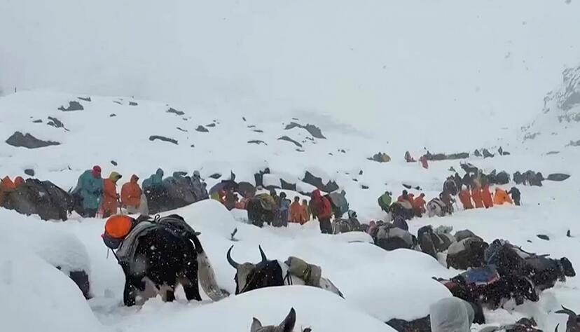Ein Schneesturm war &uuml;ber das Gebiet hinweggezogen.