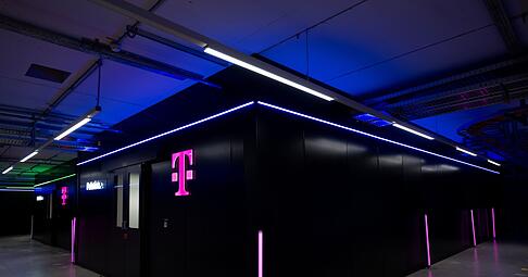 Die Telekom hat ihre KI-Fabrik in M&uuml;nchen in Betrieb genommen.