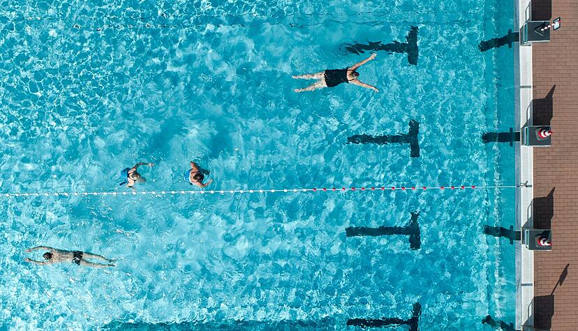 Die Zahl der Straftaten in baden-w&uuml;rttembergischen Schwimmb&auml;dern geht zur&uuml;ck. (Archivbild)