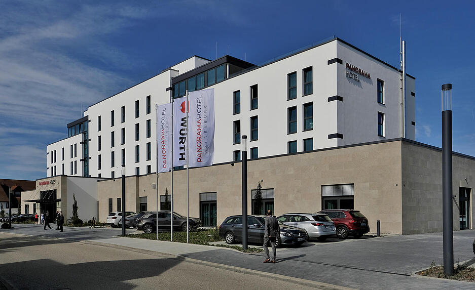 Einweihung Panoramahotel
