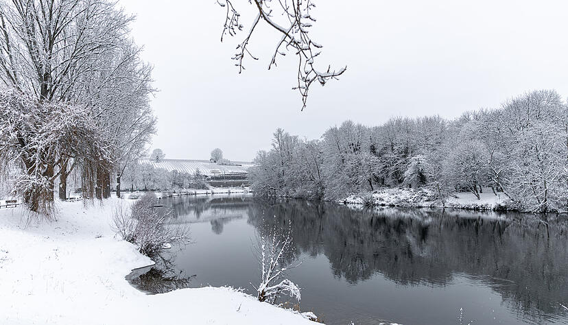 Entlang des Neckars in Lauffen zeigt sich die Schneepracht wie in einem Winterwunderland. Entlang des Neckars in Lauffen zeigt sich die Schneepracht wie in einem Winterwunderland.