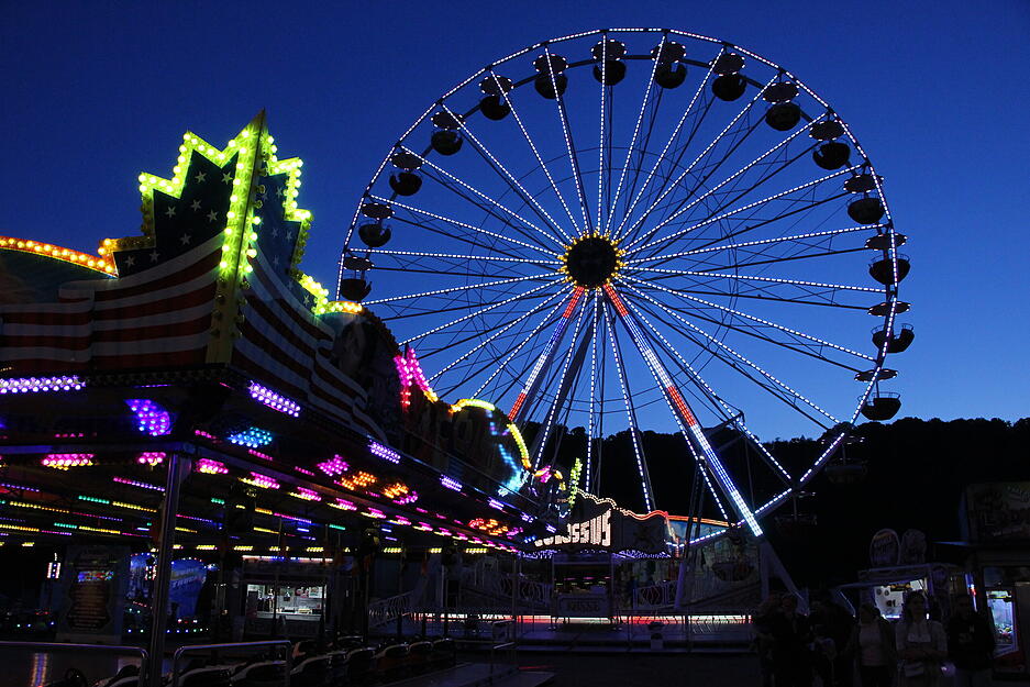 Stimmung beim Volksfest-Auftakt in Mulfingen.