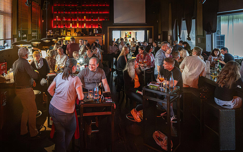 Das Publikum erlebte abwechslungsreiche Stand-up-Comedy hautnah.