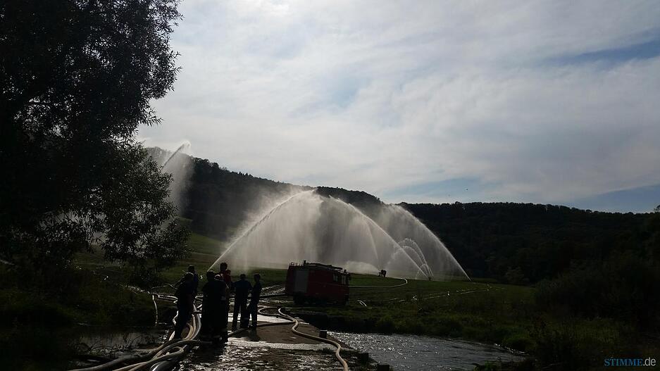 Kontaminiertes Jagstwasser wird abgepumpt | 25.08.