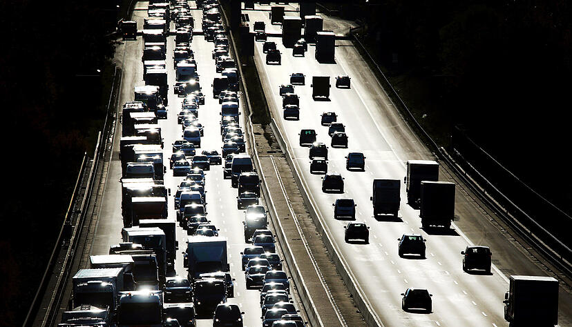 An Pfingsten soll es voll werden auf den Straßen in Deutschland und im benachbarten Ausland. An Pfingsten soll es voll werden auf den Straßen in Deutschland und im benachbarten Ausland.
