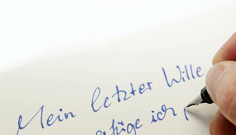 Wer Fehler beim Vererben seines Vermögens vermeiden möchte, sollte sich vorher genau informieren.Foto: Jeanette Dietl/stock.adobe.com Wer Fehler beim Vererben seines Vermögens vermeiden möchte, sollte sich vorher genau informieren.Foto: Jeanette Dietl/stock.adobe.com