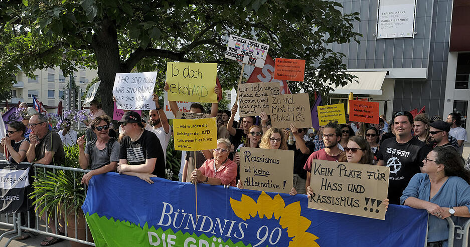 Kundgebung gegen Rechts bei AfD-Veranstaltung Kundgebung gegen Rechts bei AfD-Veranstaltung
