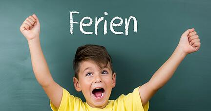 Ferien sind für viele Familien mit kleinen Kindern eine Herausforderung: Oft reichen die Urlaubstage der berufstätigen Eltern nicht aus, um damit die Schließtage der Betreuungseinrichtungen zu überbrücken. Foto: Foto: pictworks/Stock.adobe.com Ferien sind für viele Familien mit kleinen Kindern eine Herausforderung: Oft reichen die Urlaubstage der berufstätigen Eltern nicht aus, um damit die Schließtage der Betreuungseinrichtungen zu überbrücken. Foto: Foto: pictworks/Stock.adobe.com