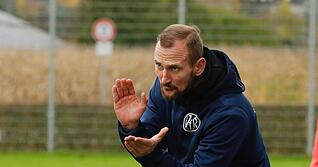 Trainer Manuel Fischer ist mit dem VfR Heilbronn zum Punkten gezwungen, doch das Programm bis zur Winterpause hat es in sich. Trainer Manuel Fischer ist mit dem VfR Heilbronn zum Punkten gezwungen, doch das Programm bis zur Winterpause hat es in sich.