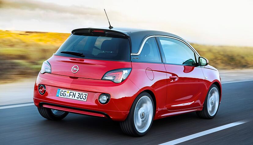 Schickes Wägelchen: Der Adam war an den Start gegangen, auch um im Lifestyle-Revier von Fiat 500 & Co. zu wildern. Schickes Wägelchen: Der Adam war an den Start gegangen, auch um im Lifestyle-Revier von Fiat 500 & Co. zu wildern.